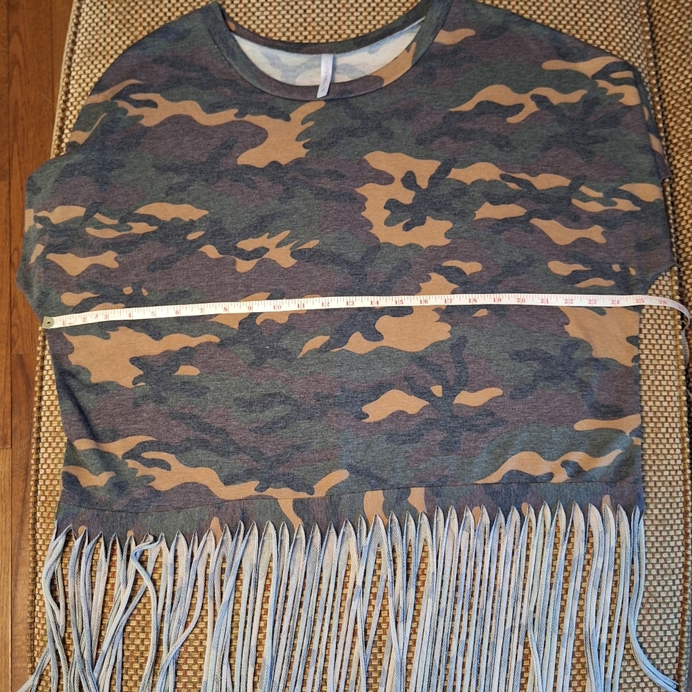 Watermelon Camouflage Oversized Fringe Top For Layering - Picture 5 of 9